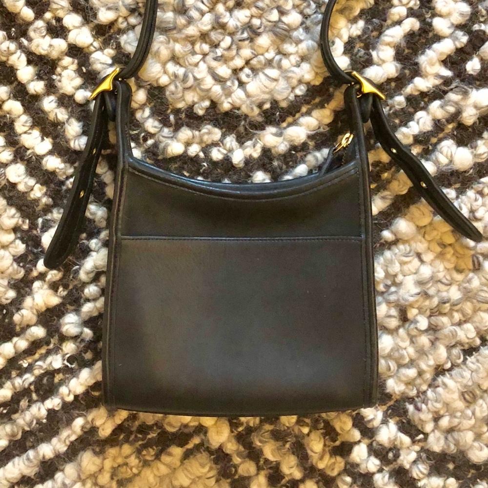 Vintage Coach mint condition black crossbody bag - Picture 6 of 8